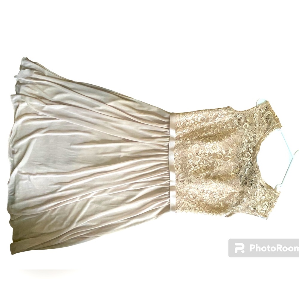 David’s bridal bridesmaid dress worn once in perfect condition